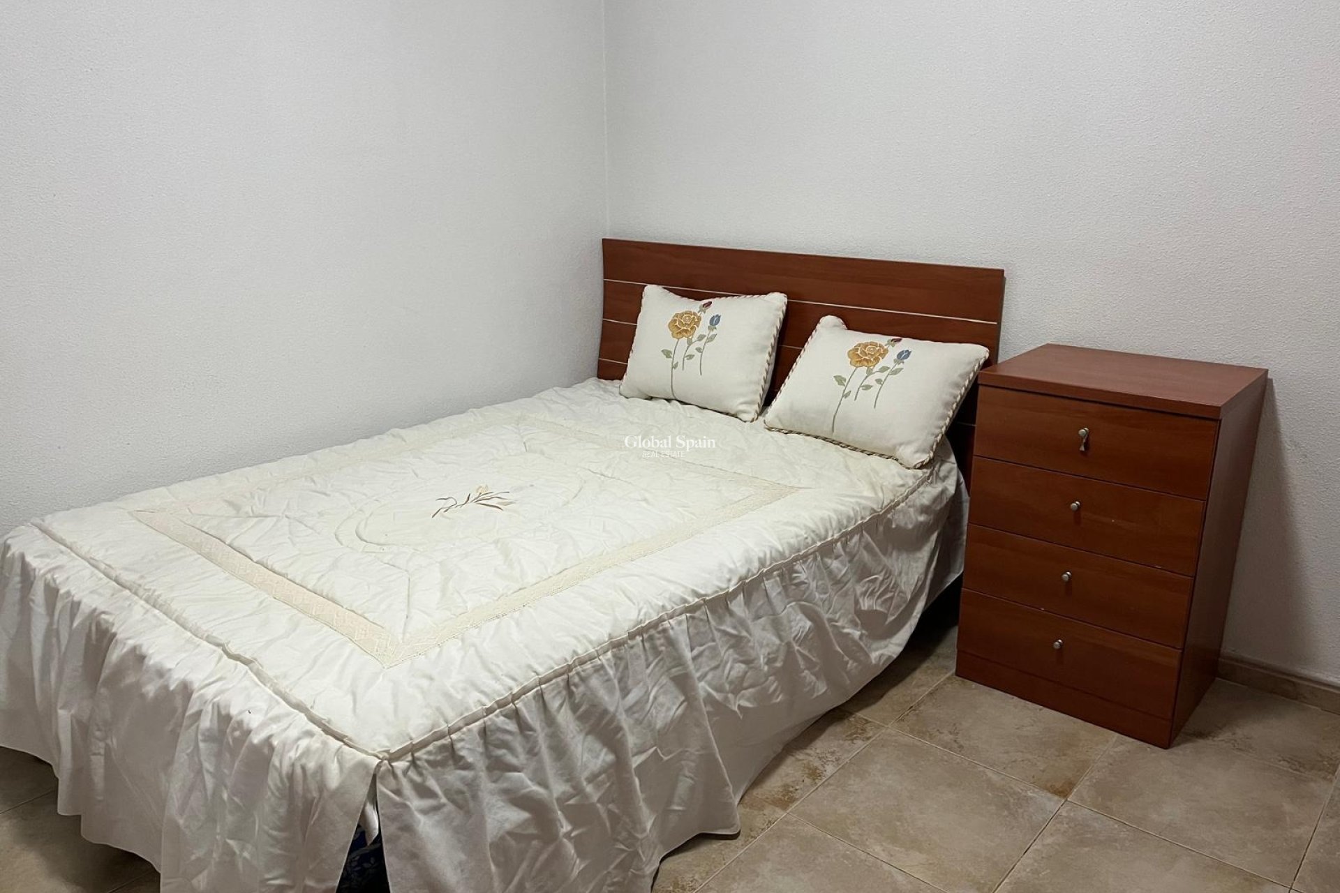 Revente - APPARTEMENT -
ALMORADÍ - Centro Urbano 2