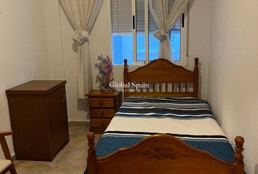 Revente - APPARTEMENT -
ALMORADÍ - Centro Urbano 2