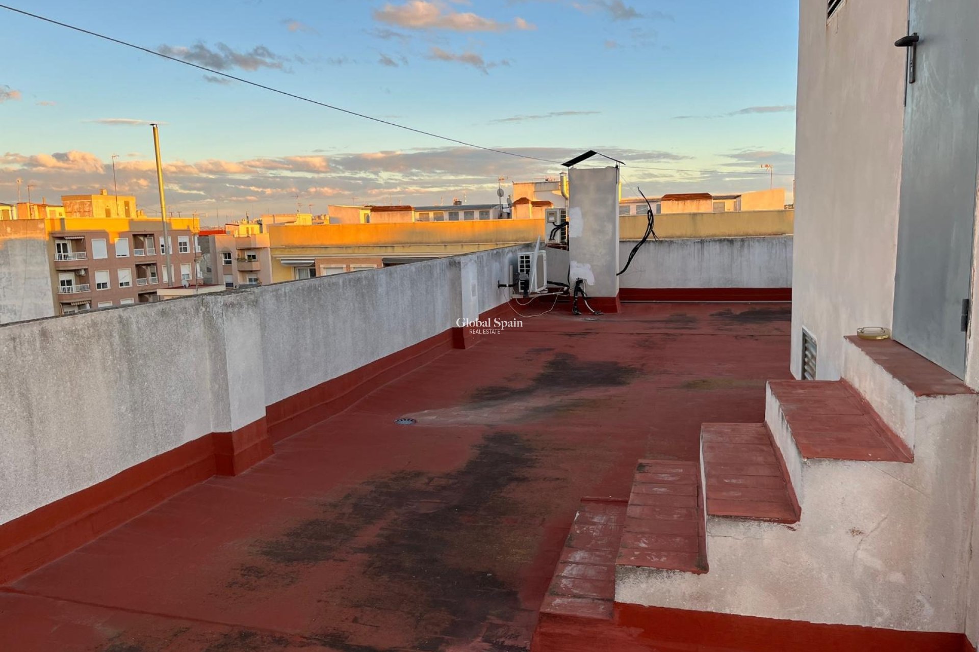 Revente - APPARTEMENT -
ALMORADÍ - Centro Urbano 2