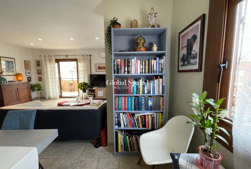 Revente - APPARTEMENT -
ALMORADÍ - Inland