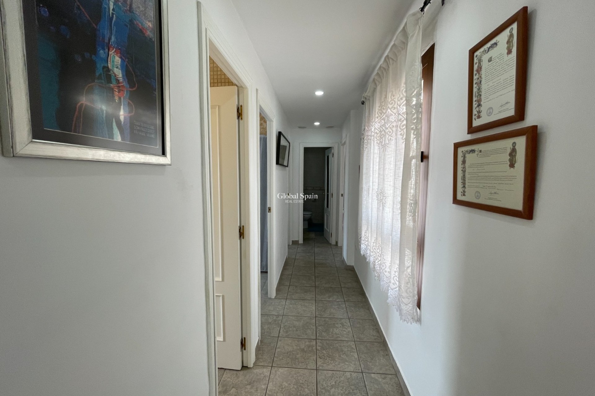 Revente - APPARTEMENT -
ALMORADÍ - Inland