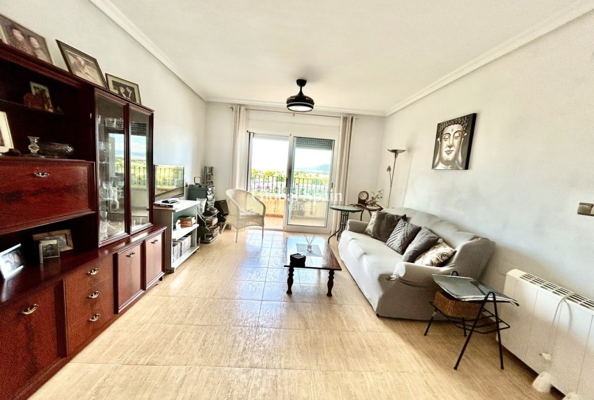 Revente - APPARTEMENT -
ALMORADÍ - Inland