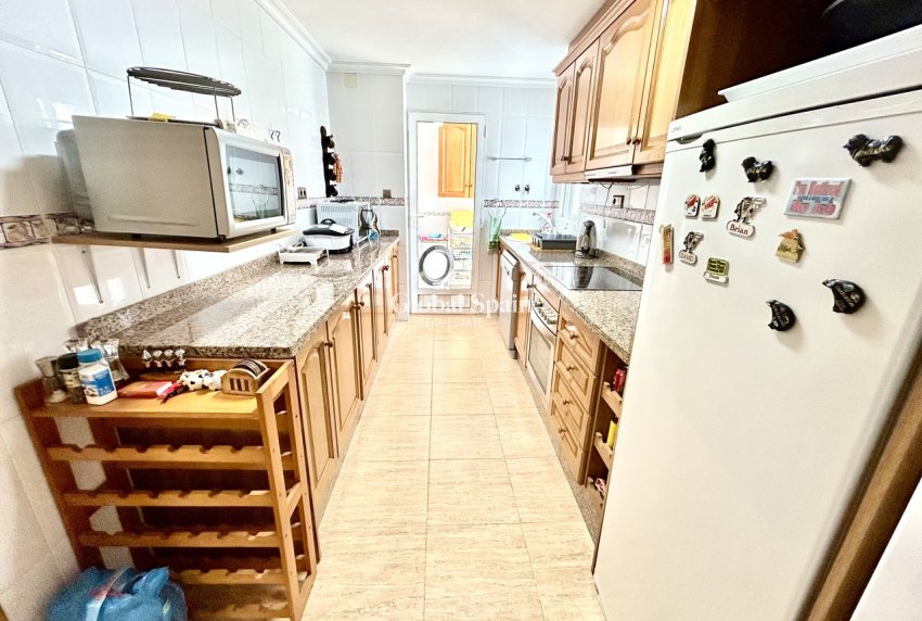 Revente - APPARTEMENT -
ALMORADÍ - Inland