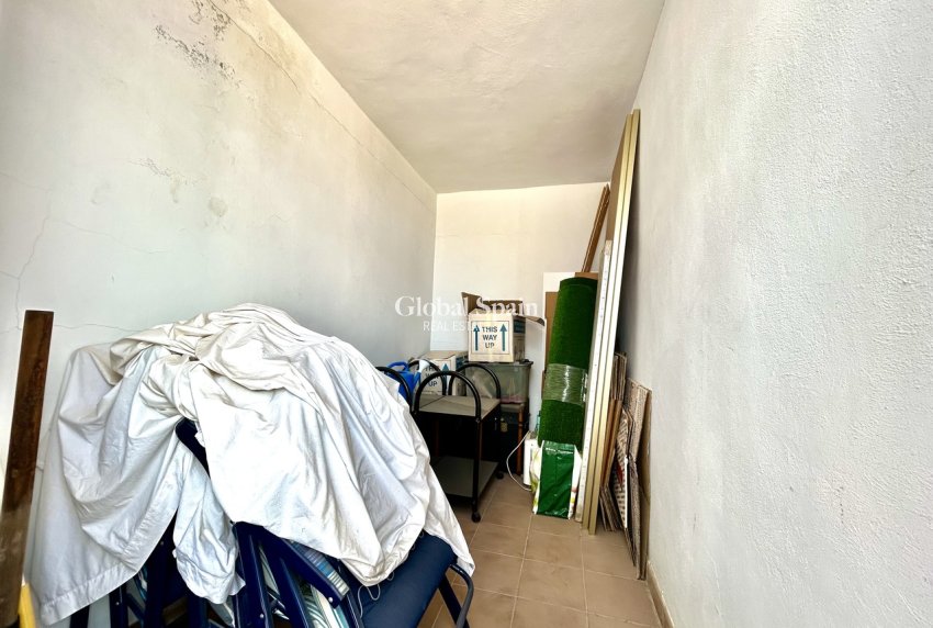 Revente - APPARTEMENT -
ALMORADÍ - Inland
