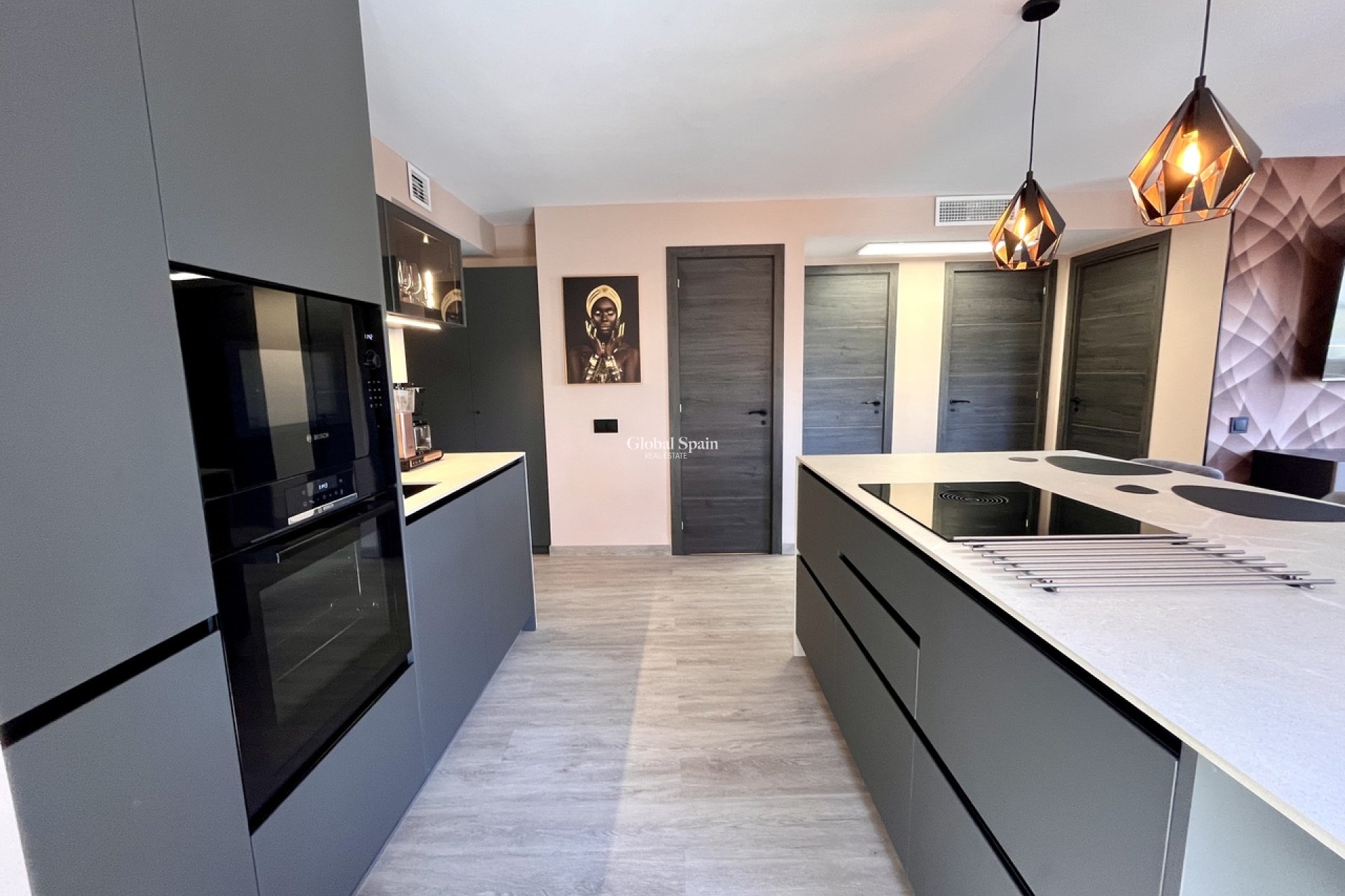 Revente - APPARTEMENT -
ALMORADÍ - Inland
