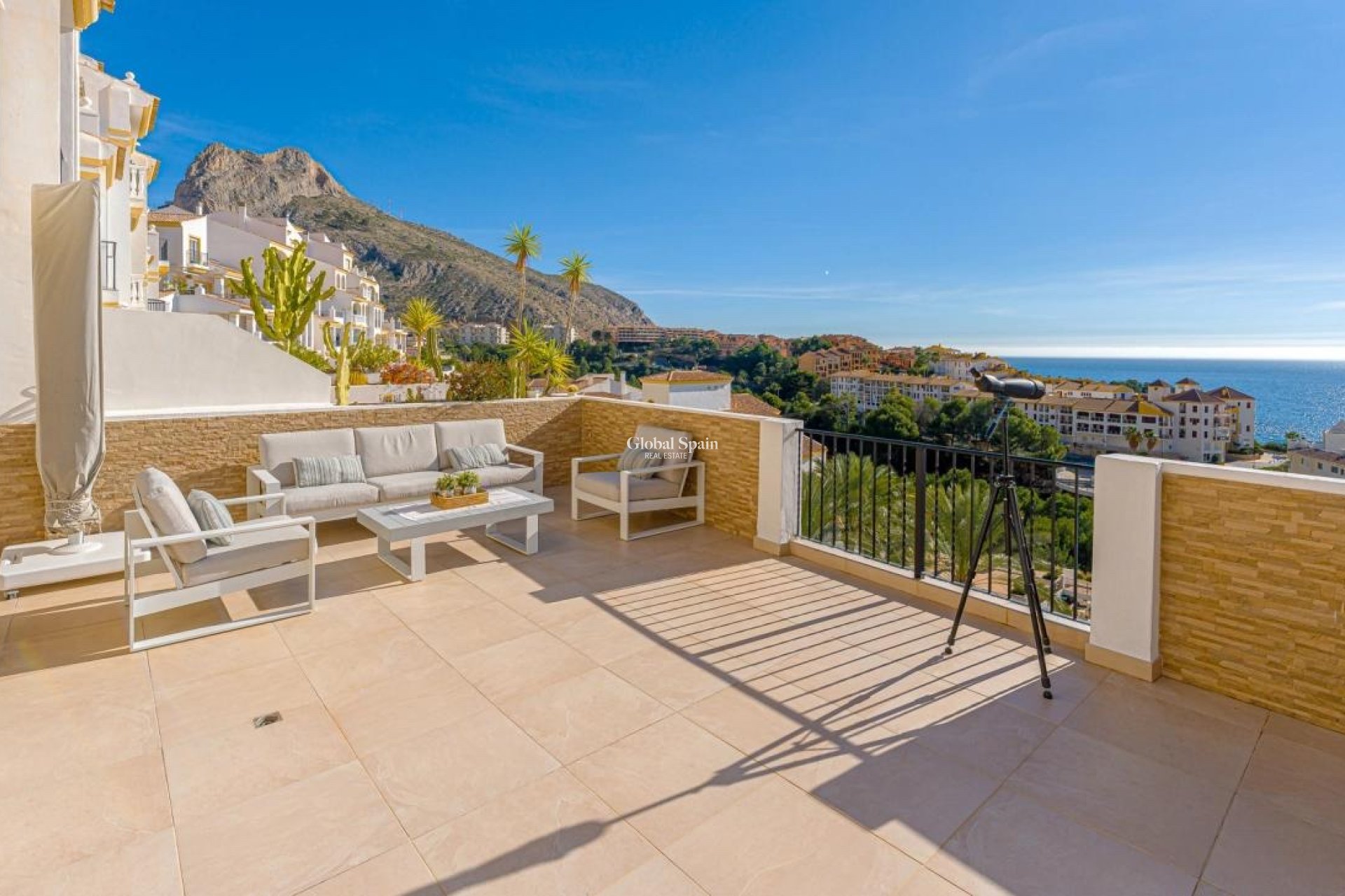 Revente - APPARTEMENT -
ALTEA - Costa Blanca