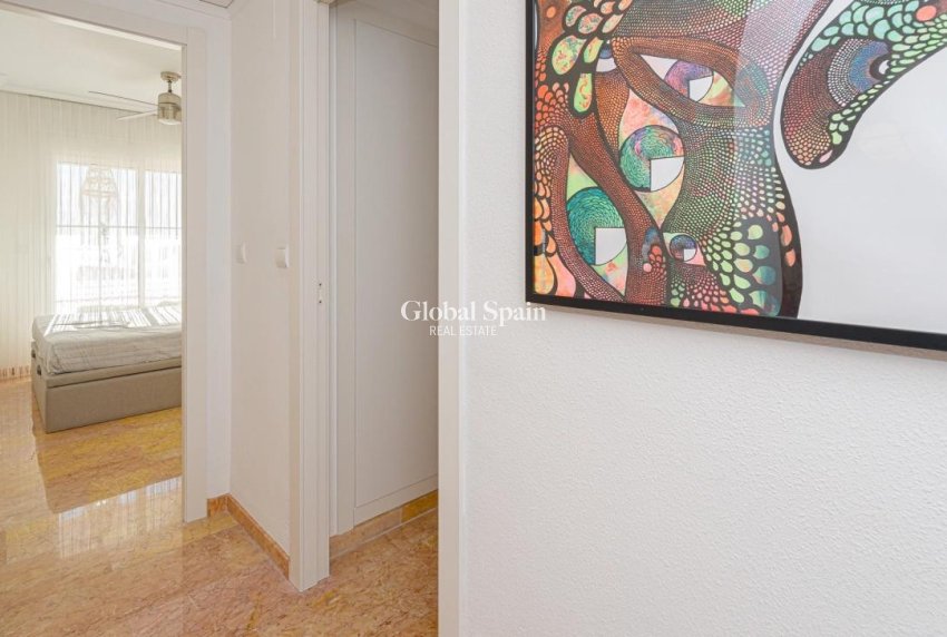 Revente - APPARTEMENT -
ALTEA - Costa Blanca