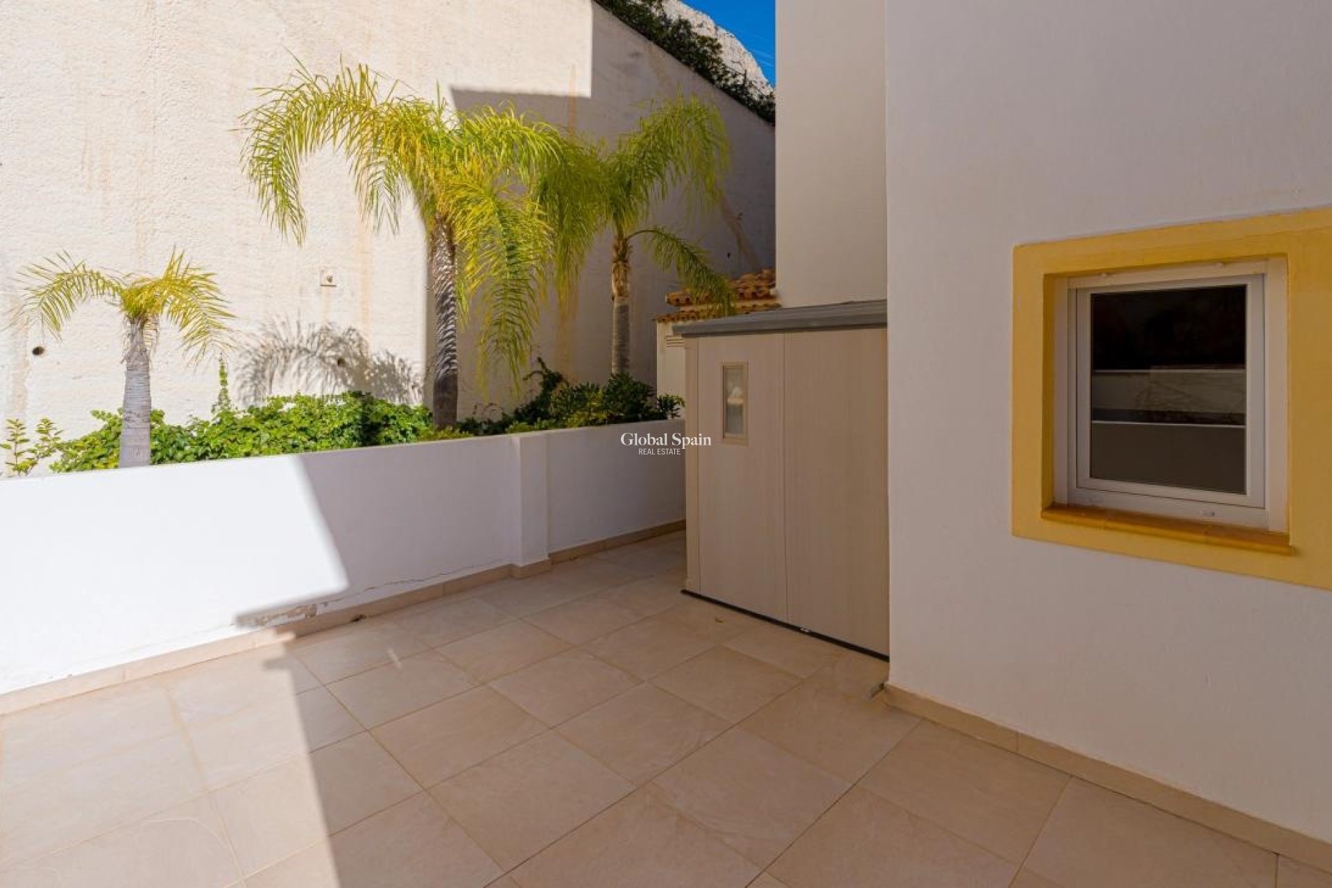 Revente - APPARTEMENT -
ALTEA - Costa Blanca