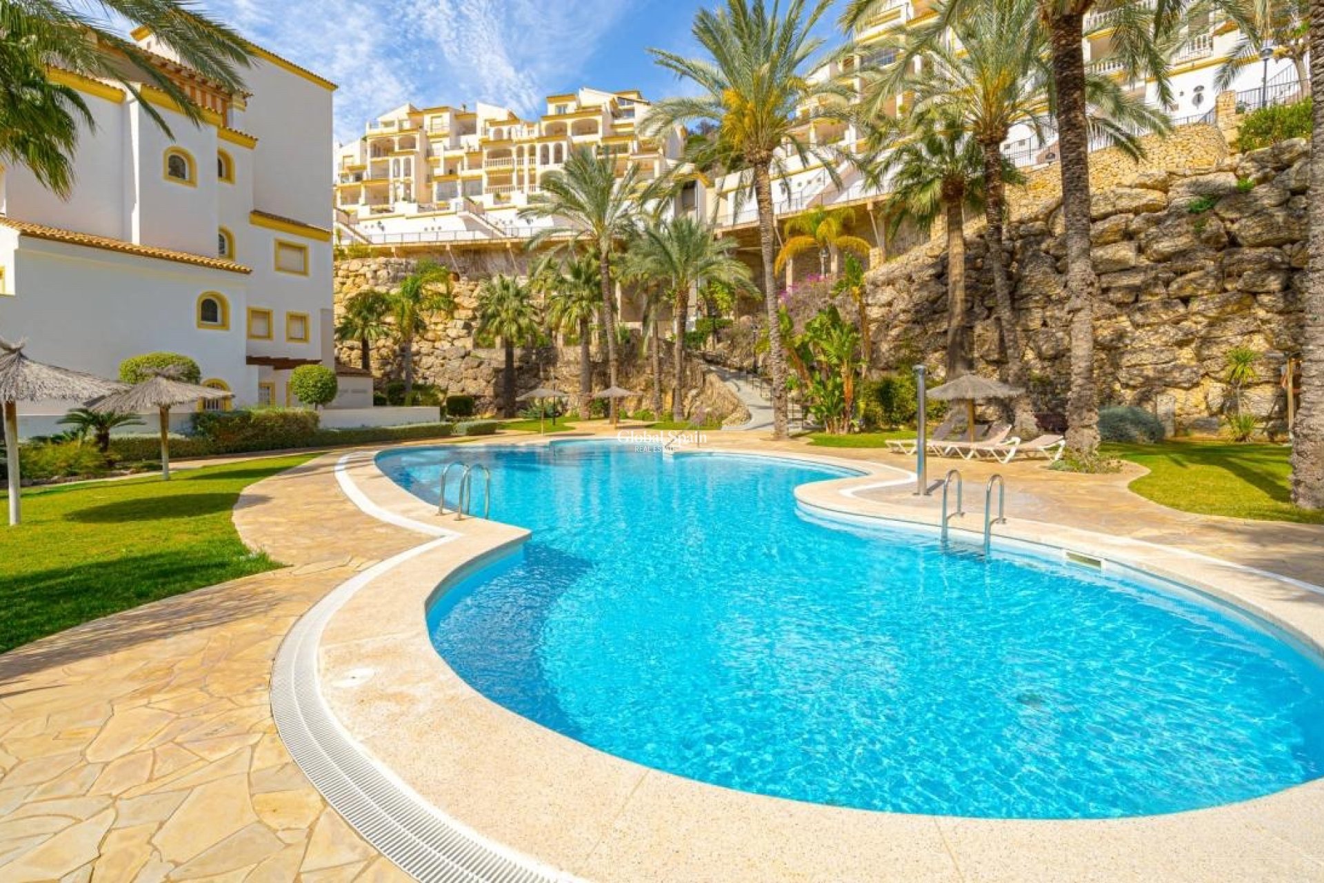 Revente - APPARTEMENT -
ALTEA - Costa Blanca
