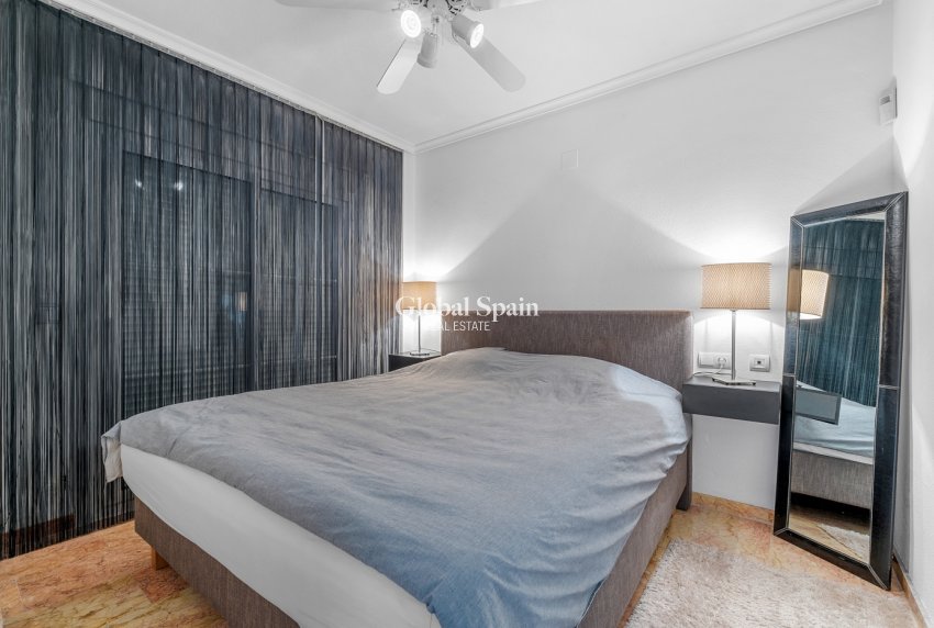 Revente - APPARTEMENT -
ALTEA - Costa Blanca