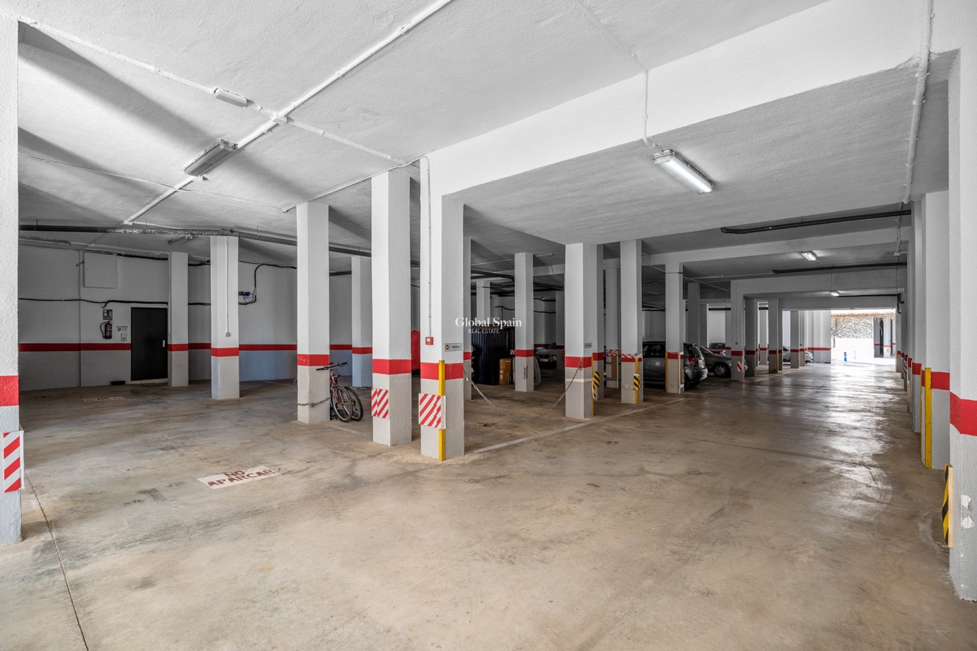 Revente - APPARTEMENT -
ALTEA - Costa Blanca