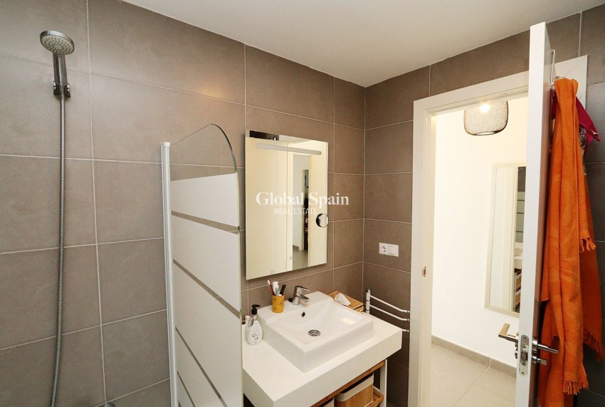 Revente - APPARTEMENT -
ALTEA - Costa Blanca