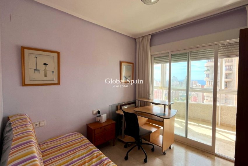 Revente - Appartement -
Benidorm - Centro