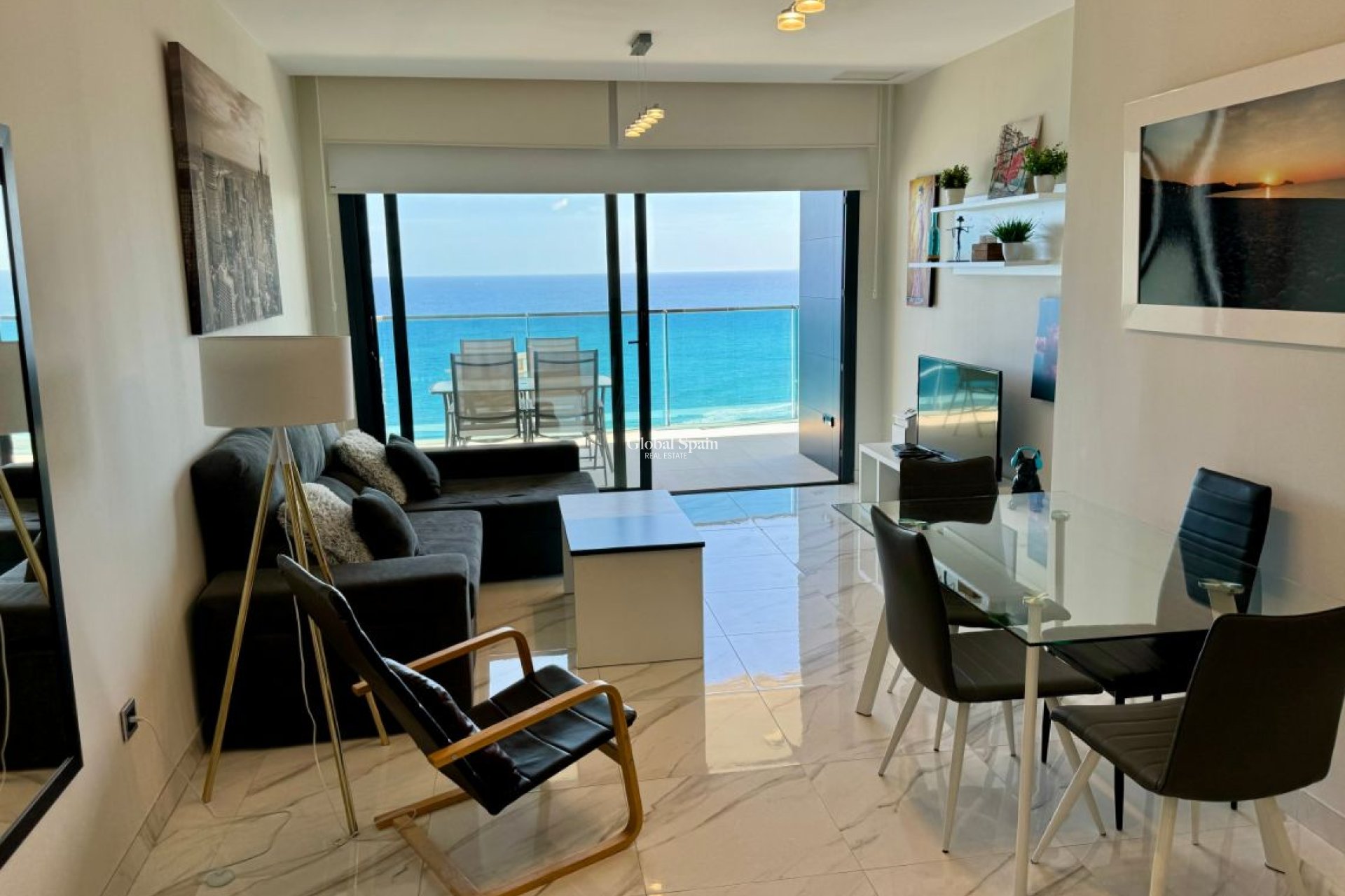 Revente - APPARTEMENT -
BENIDORM - Costa Blanca