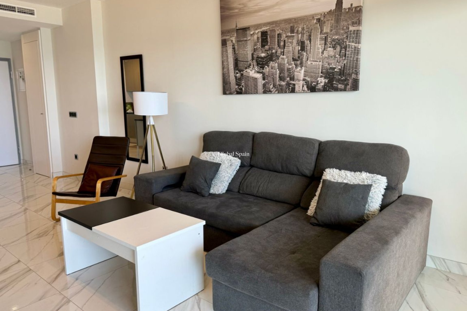 Revente - APPARTEMENT -
BENIDORM - Costa Blanca