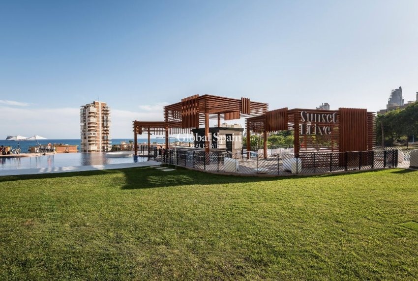 Revente - APPARTEMENT -
BENIDORM - Costa Blanca