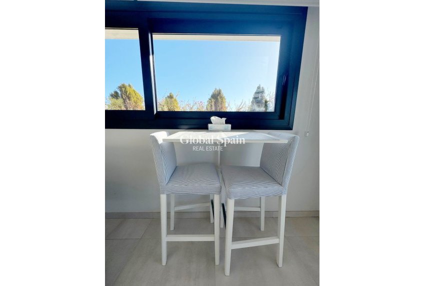Revente - APPARTEMENT -
BENIDORM - Costa Blanca