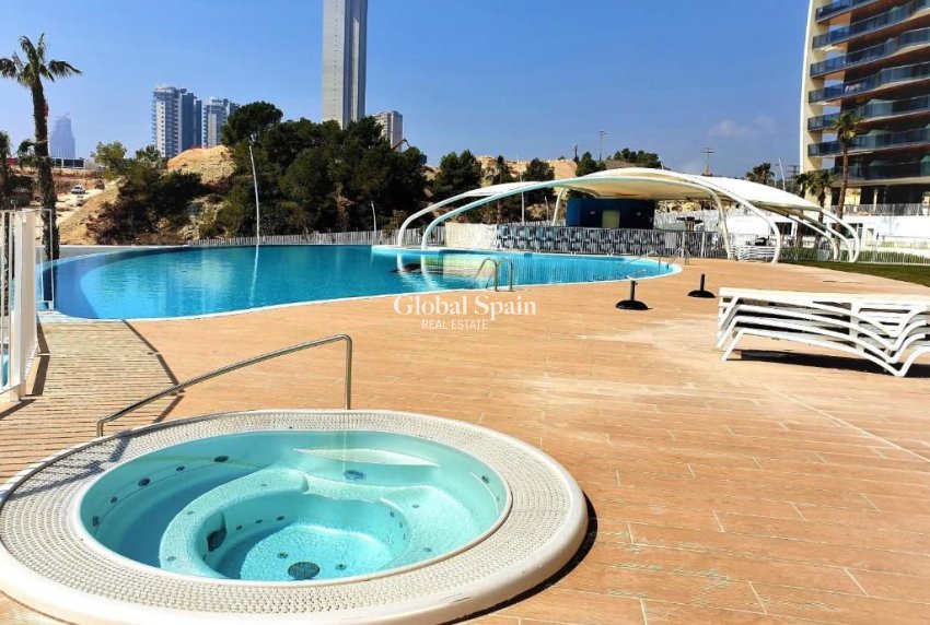 Revente - APPARTEMENT -
BENIDORM - Costa Blanca