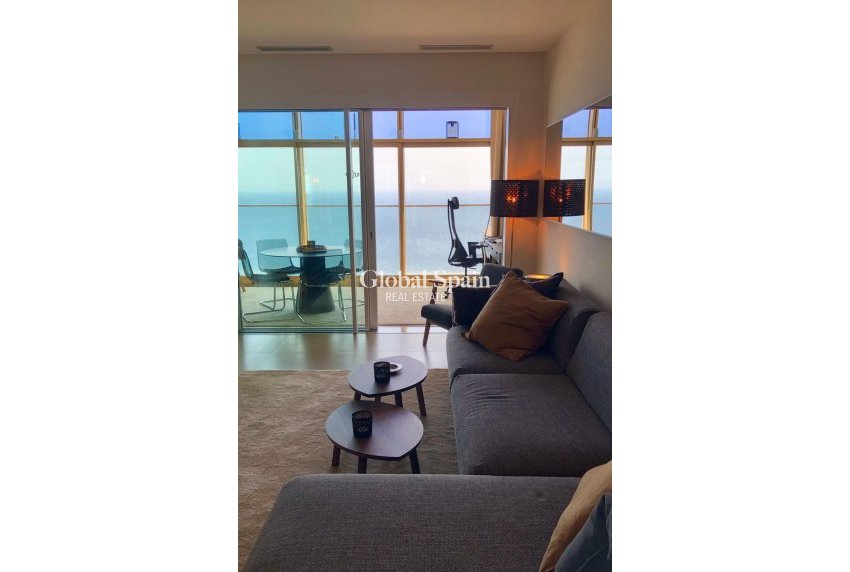 Revente - APPARTEMENT -
BENIDORM - Costa Blanca