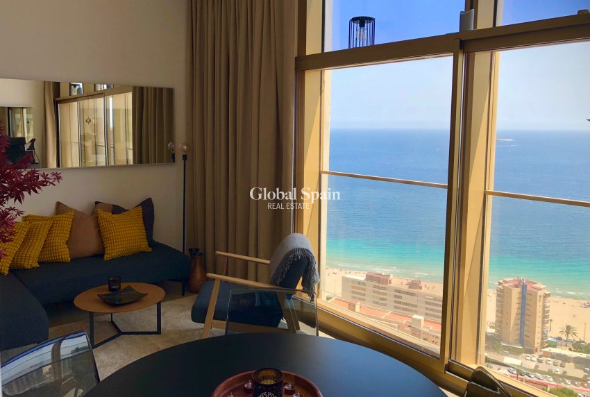 Revente - APPARTEMENT -
BENIDORM - Costa Blanca