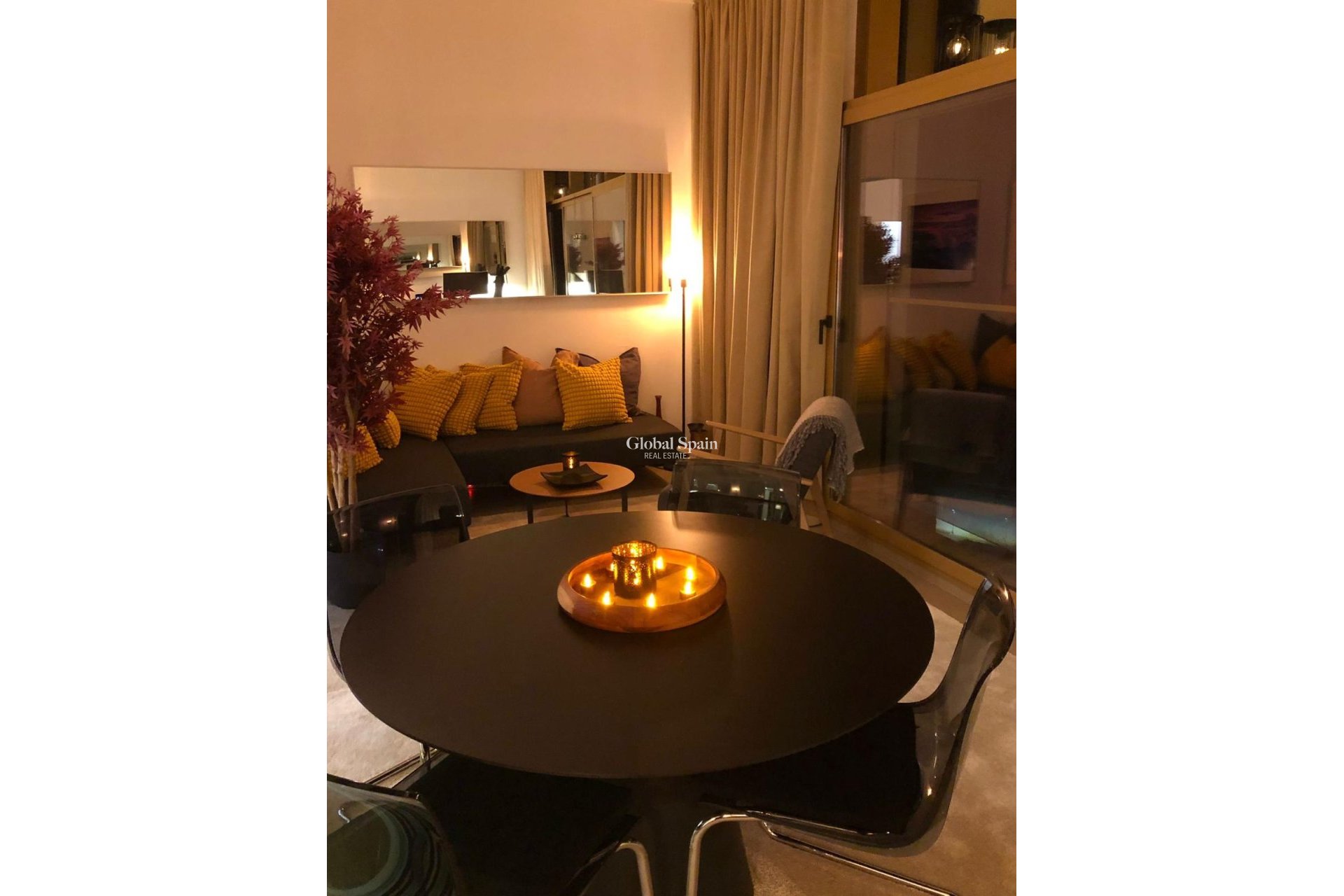 Revente - APPARTEMENT -
BENIDORM - Costa Blanca