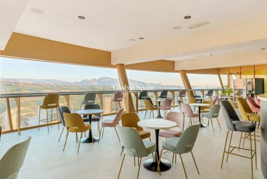 Revente - APPARTEMENT -
BENIDORM - Costa Blanca