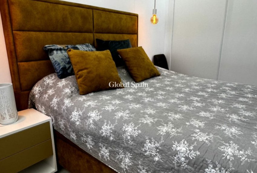 Revente - APPARTEMENT -
BENIDORM - Costa Blanca