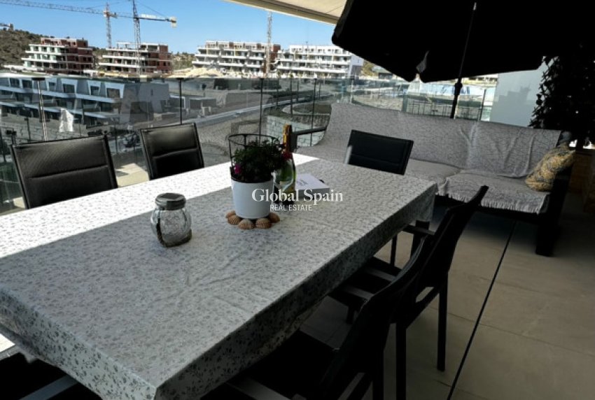 Revente - APPARTEMENT -
BENIDORM - Costa Blanca