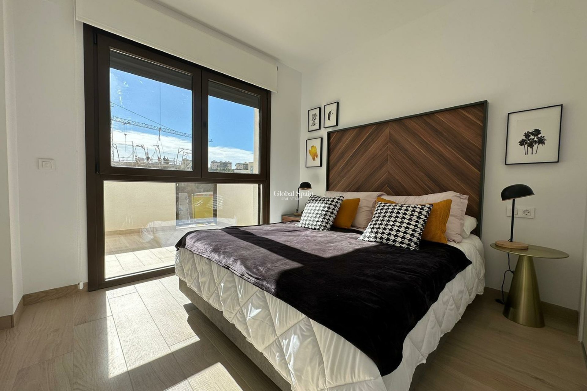 Revente - APPARTEMENT -
BENIDORM - Costa Blanca