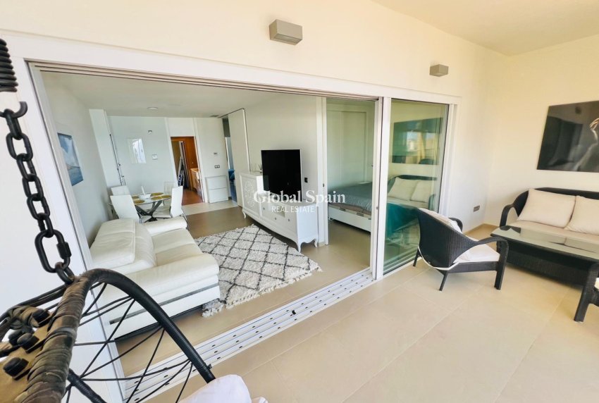 Revente - APPARTEMENT -
BENIDORM - Costa Blanca