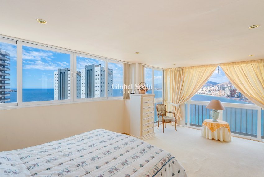 Revente - APPARTEMENT -
Benidorm - Levante
