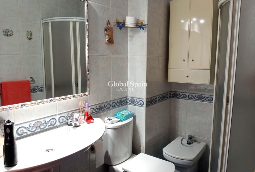 Revente - Appartement -
Benidorm - Levante