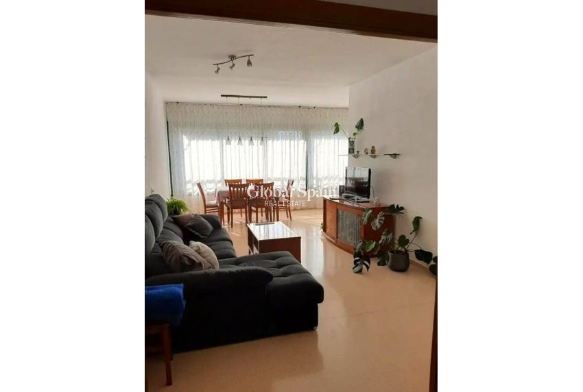 Revente - Appartement -
Benidorm - Levante