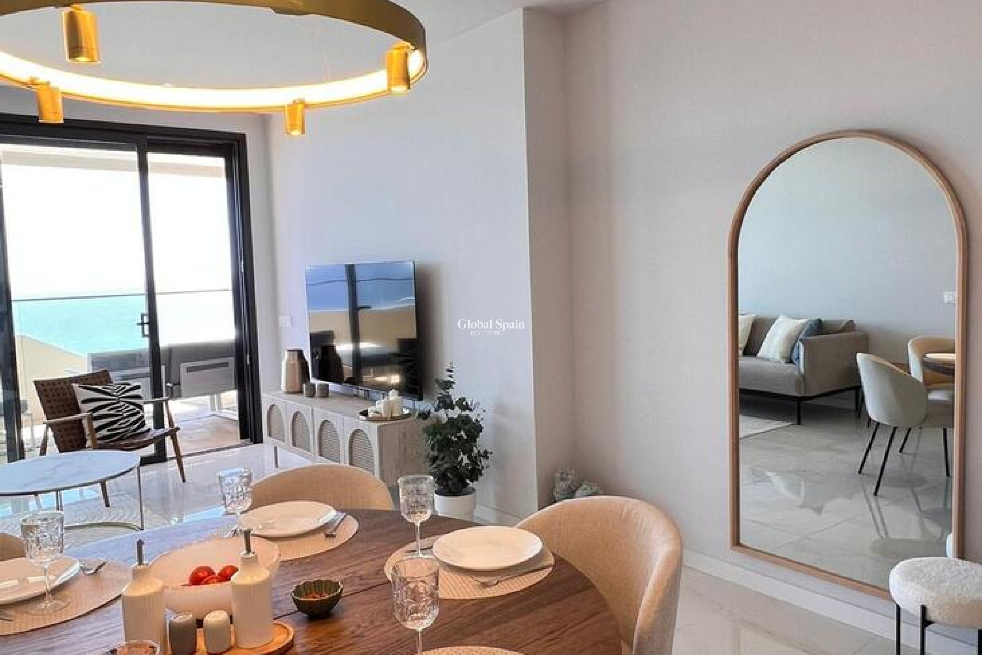 Revente - APPARTEMENT -
BENIDORM - Playa de Poniente