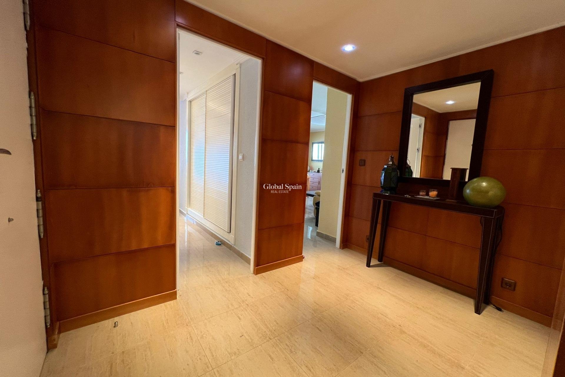 Revente - APPARTEMENT -
BENIDORM - Rincon de Loix Cruz