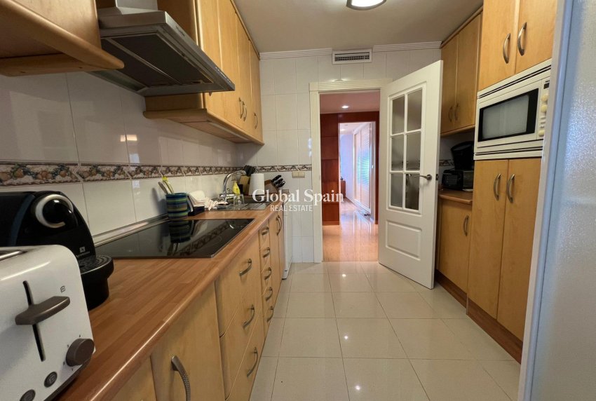 Revente - APPARTEMENT -
BENIDORM - Rincon de Loix Cruz