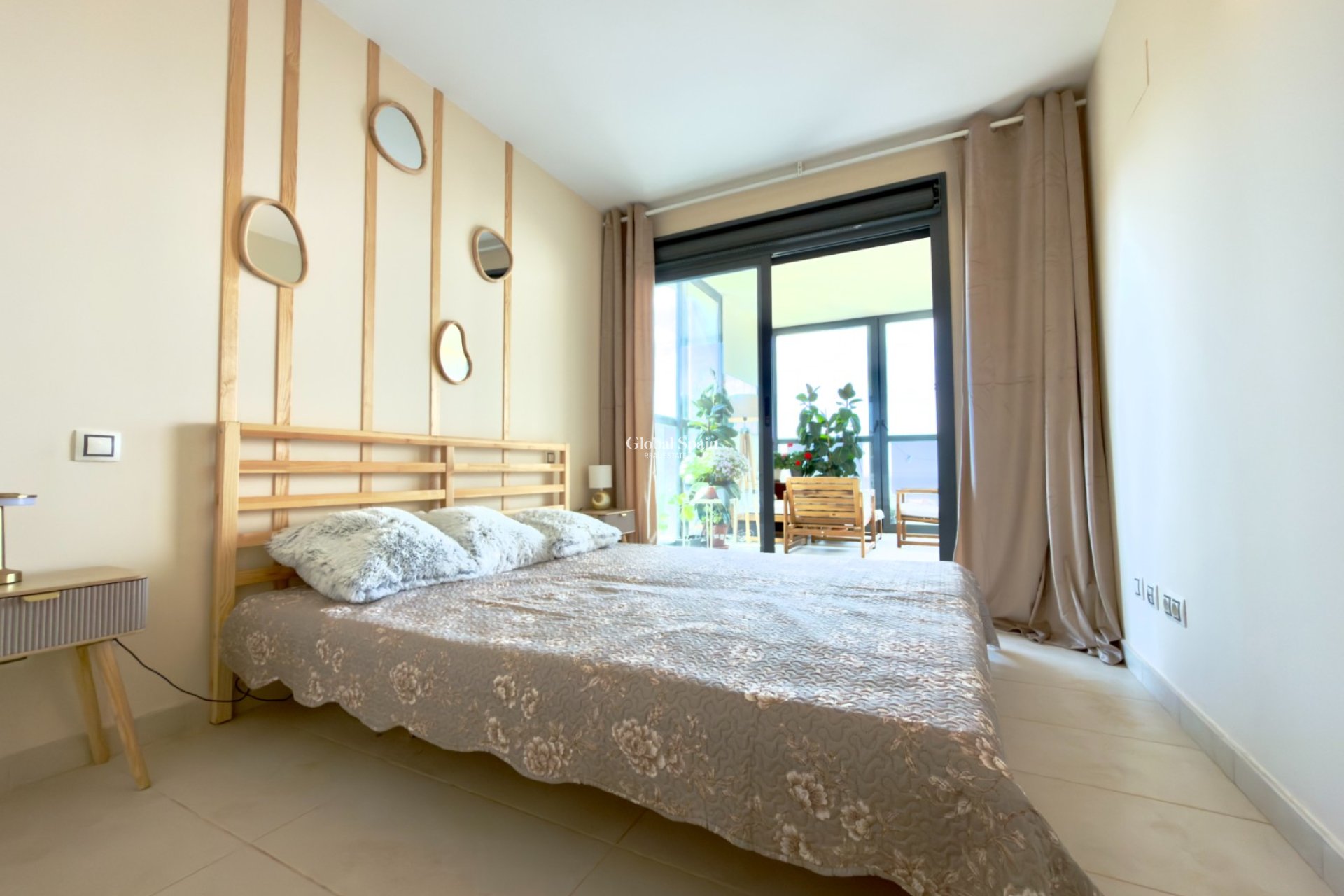 Revente - APPARTEMENT -
BENIDORM - Rincón de Loix