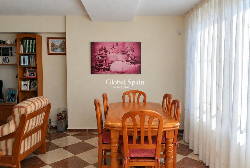 Revente - APPARTEMENT -
BENIDORM - Rincón de Loix