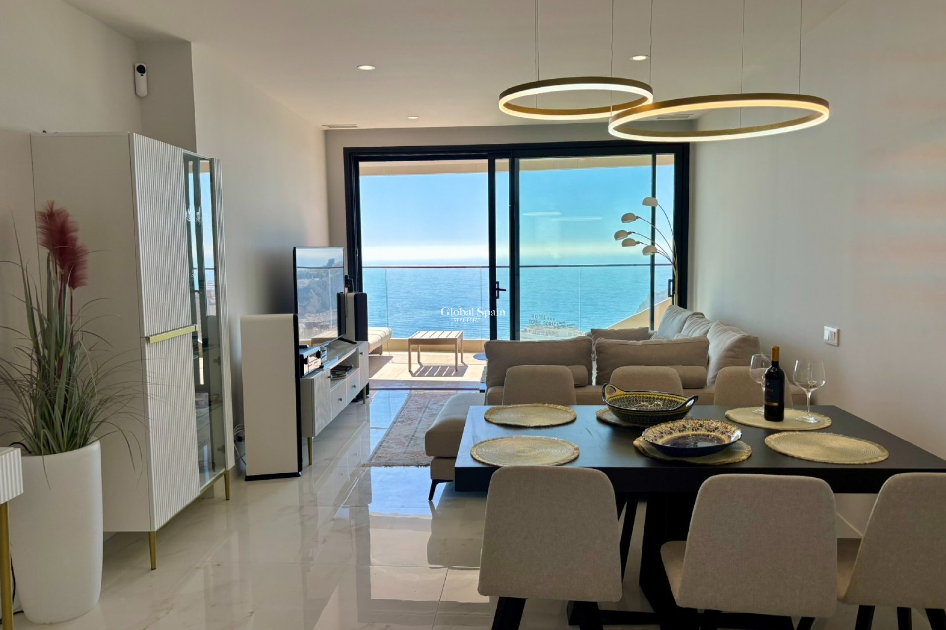 Revente - APPARTEMENT -
BENIDORM - Zona de Poniente