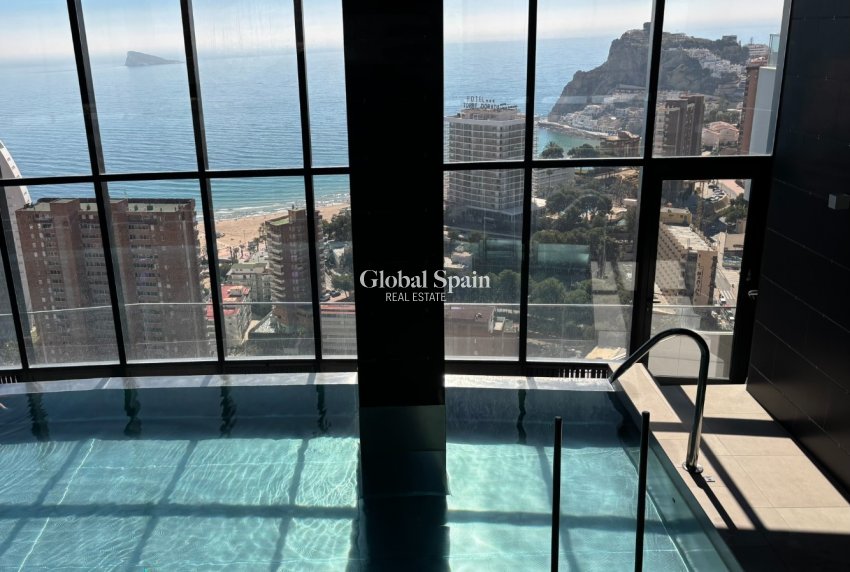 Revente - APPARTEMENT -
BENIDORM - Zona de Poniente