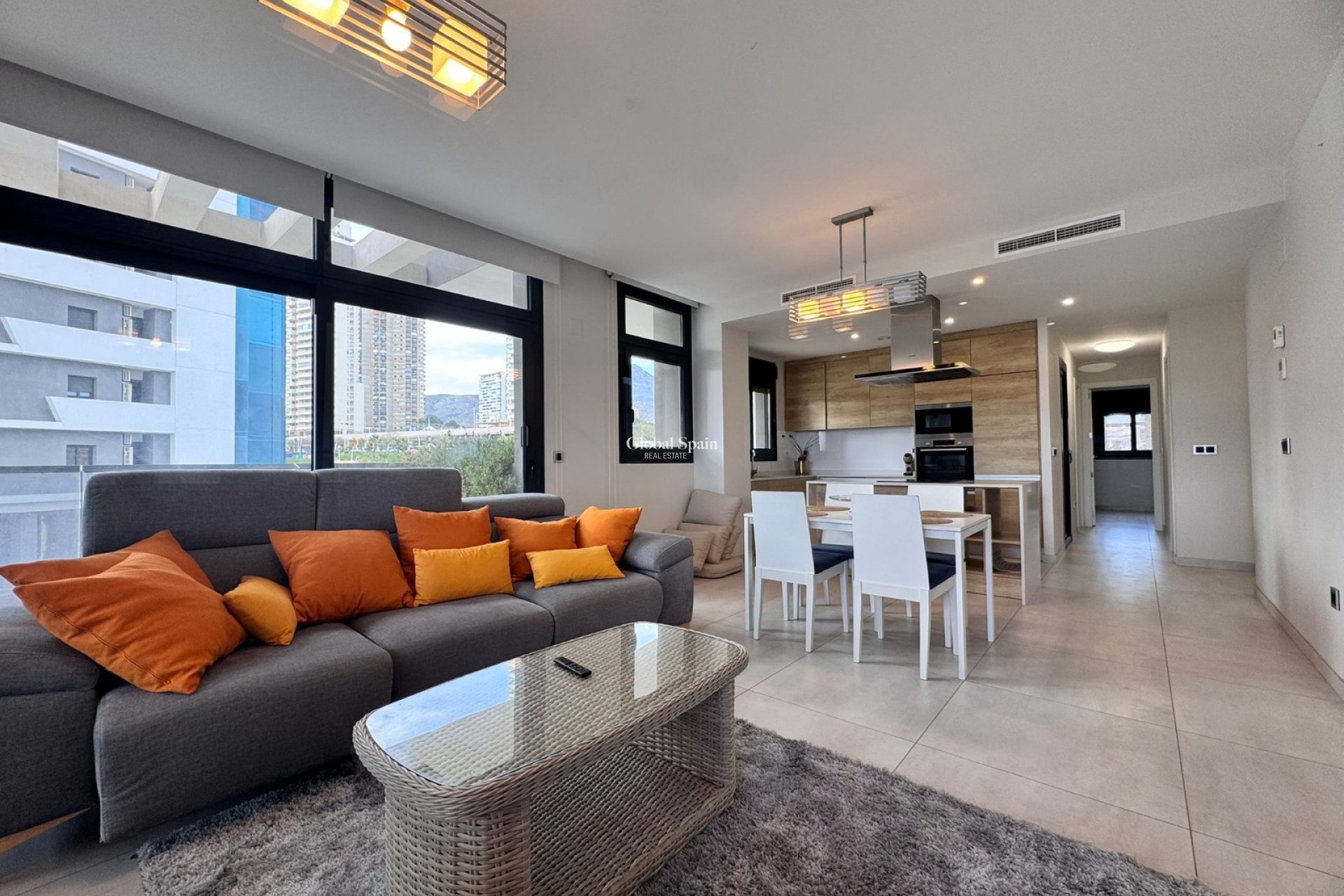 Revente - APPARTEMENT -
BENIDORM - Zona de Poniente