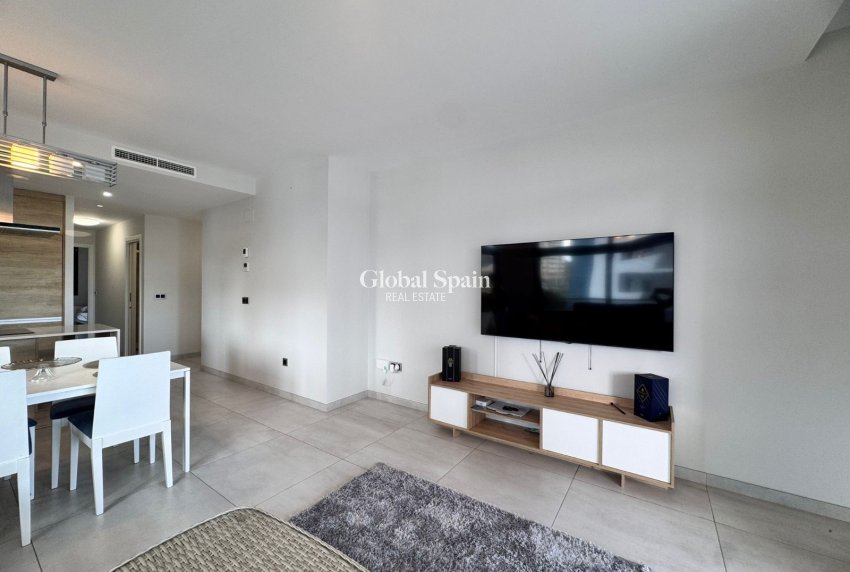 Revente - APPARTEMENT -
BENIDORM - Zona de Poniente