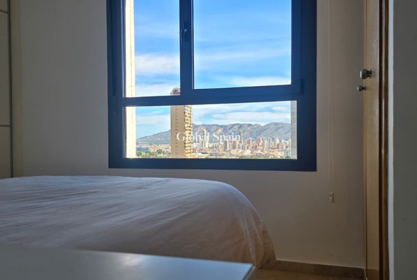 Revente - APPARTEMENT -
BENIDORM - Zona de Poniente
