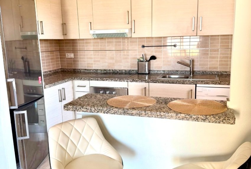 Revente - APPARTEMENT -
BENIDORM - Zona de Poniente