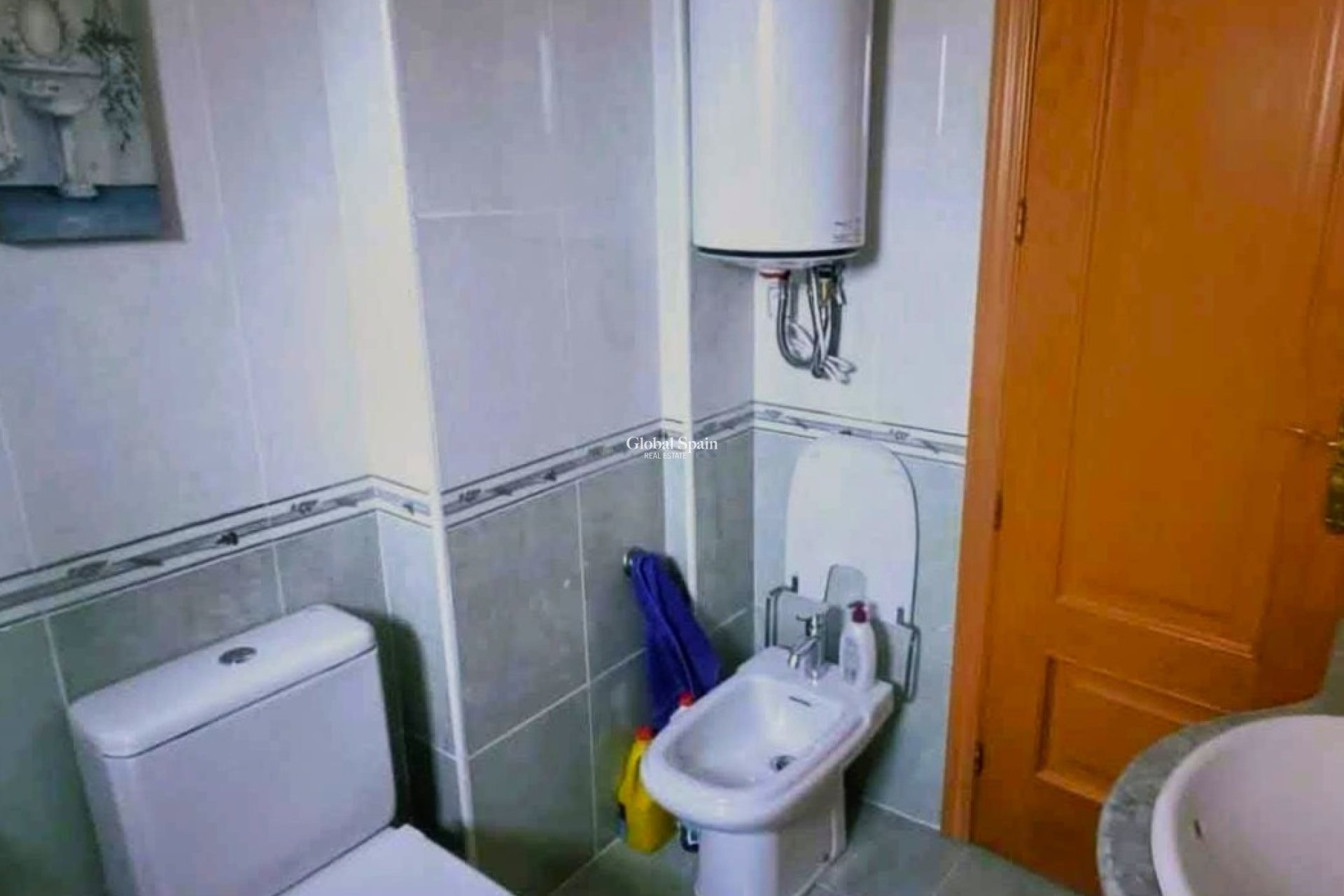 Revente - APPARTEMENT -
BENIDORM - Zona de Poniente