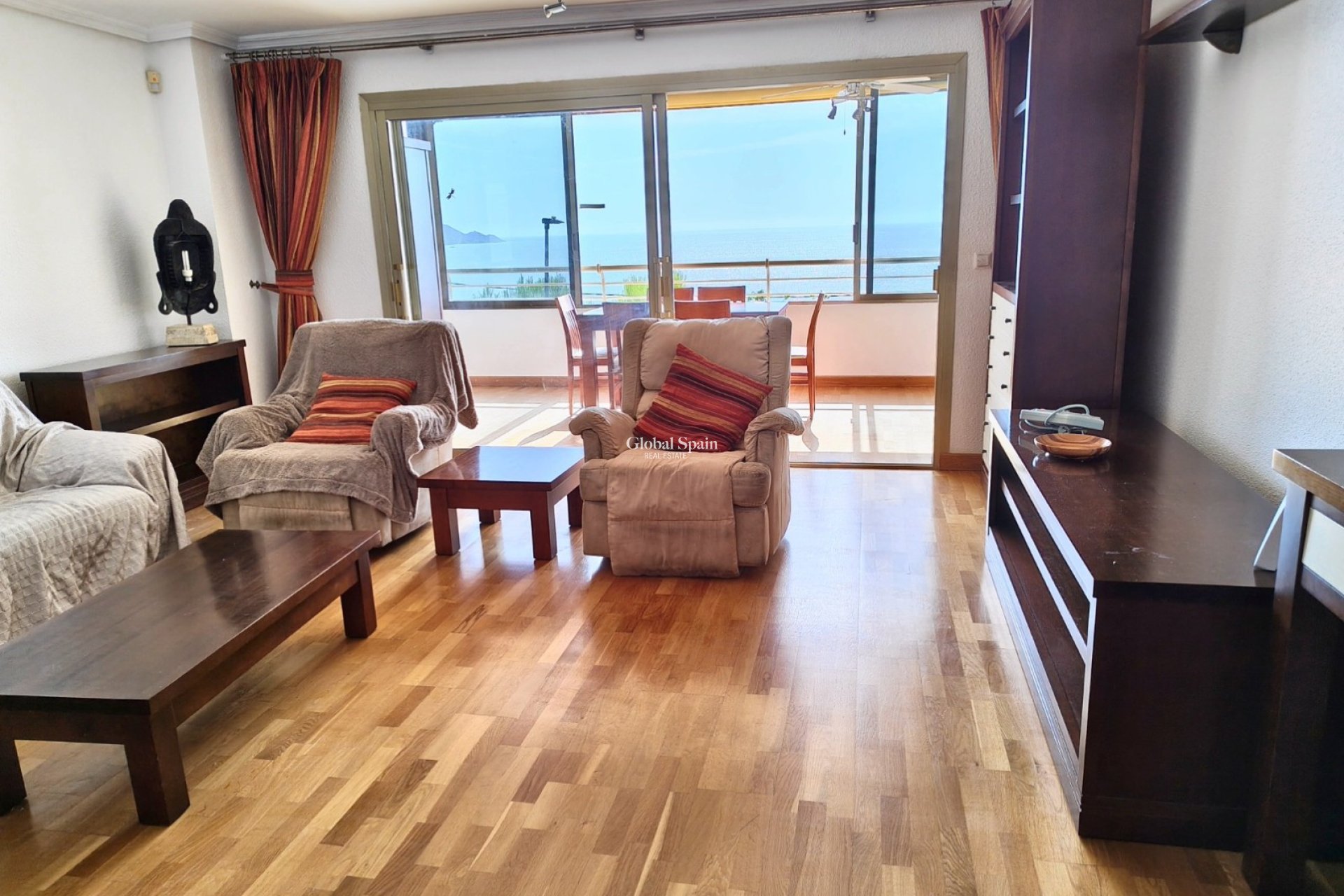 Revente - APPARTEMENT -
BENIDORM - Zona de Poniente