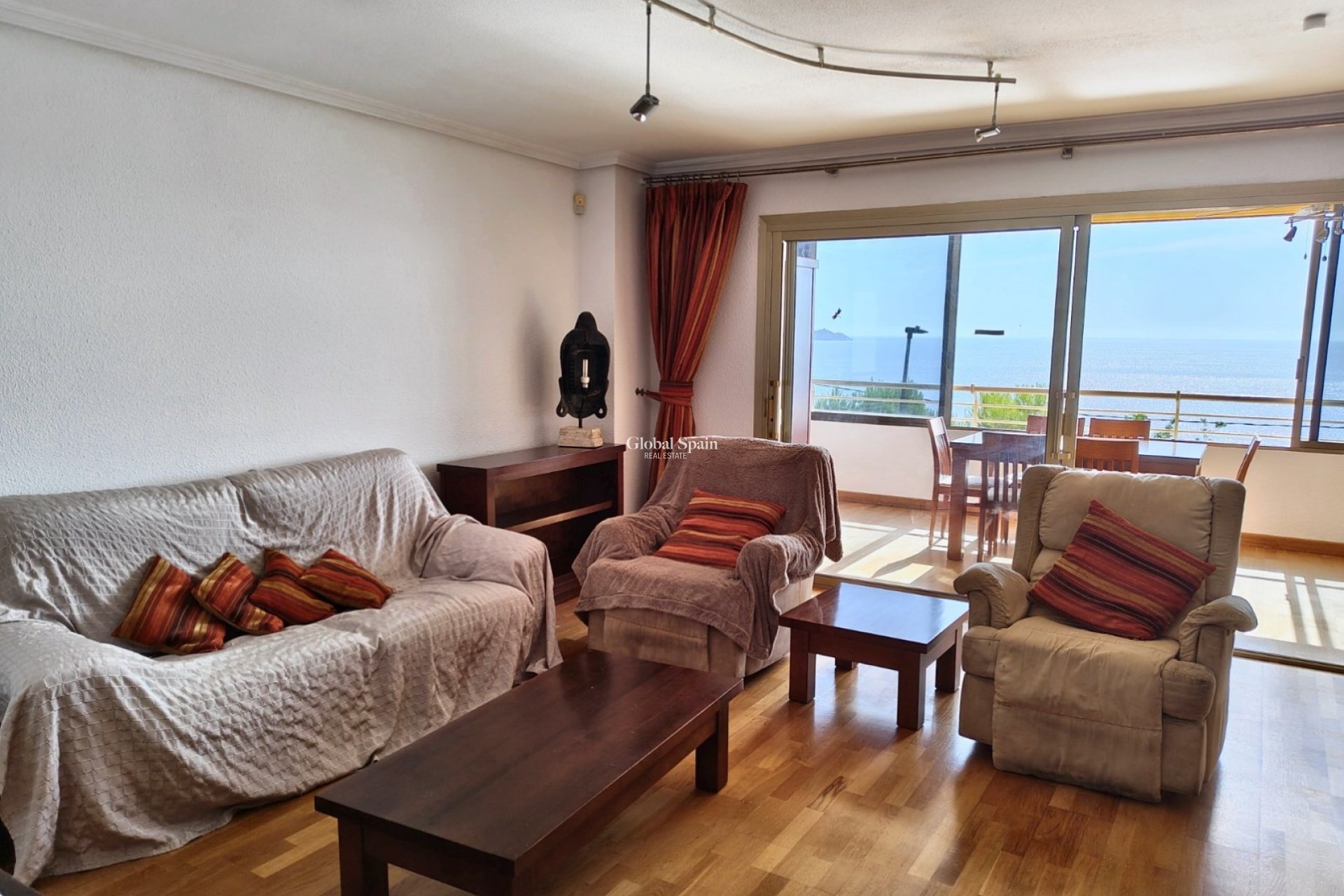 Revente - APPARTEMENT -
BENIDORM - Zona de Poniente