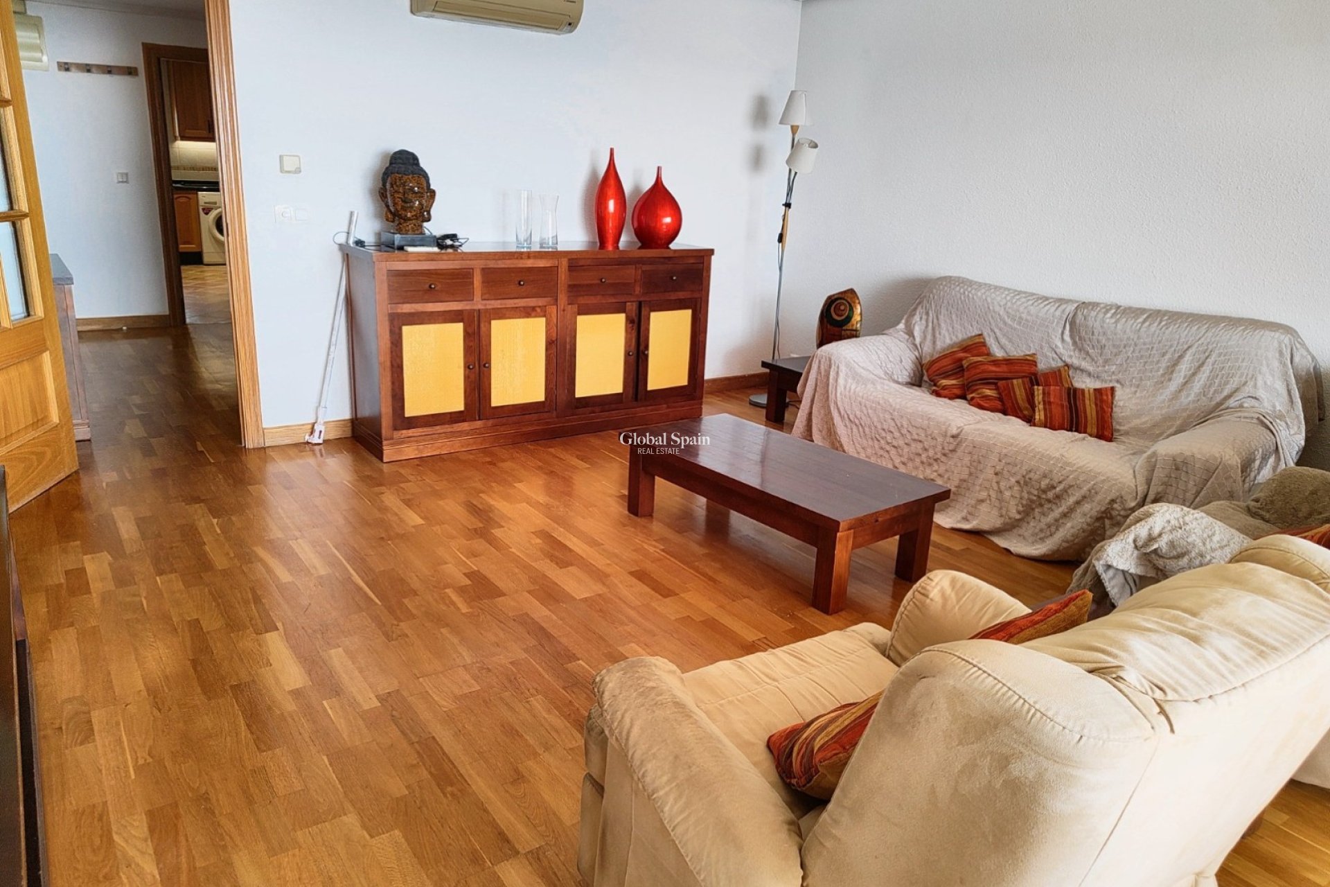Revente - APPARTEMENT -
BENIDORM - Zona de Poniente