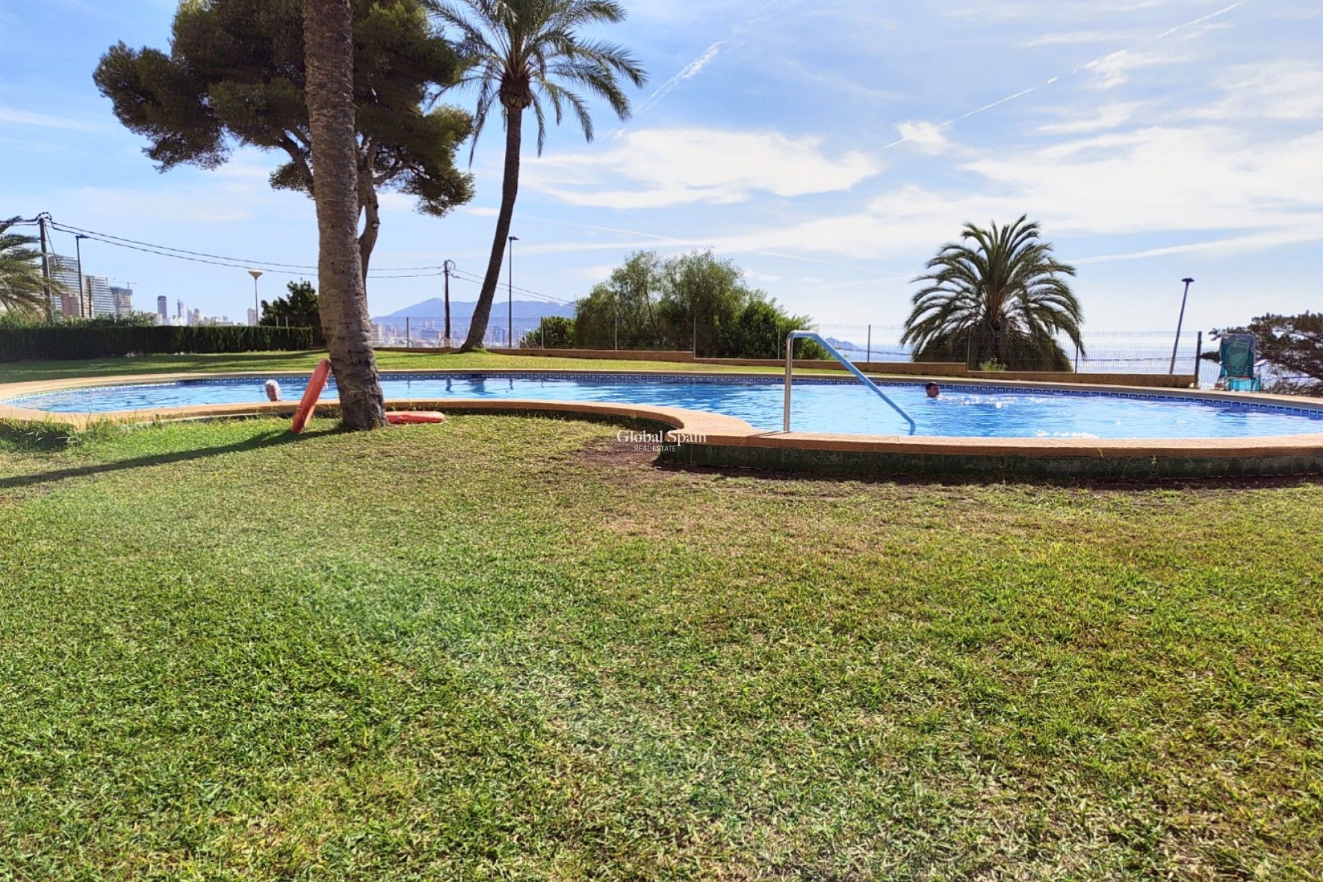Revente - APPARTEMENT -
BENIDORM - Zona de Poniente
