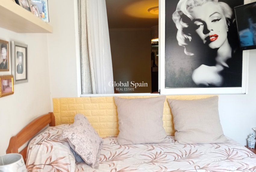 Revente - Appartement -
Benidorm - Zona de Poniente